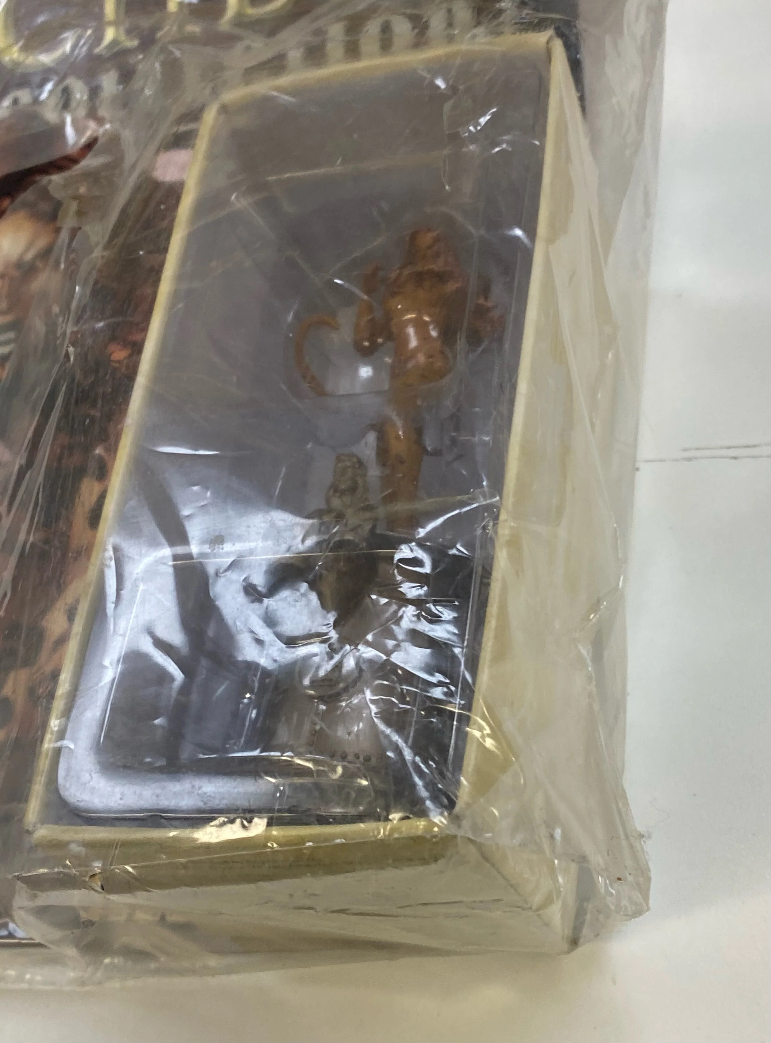 Eaglemoss - Official DC Chess Collection - Cheetah File & Boxed Figure *DAMAGED BOX* - Image 2
