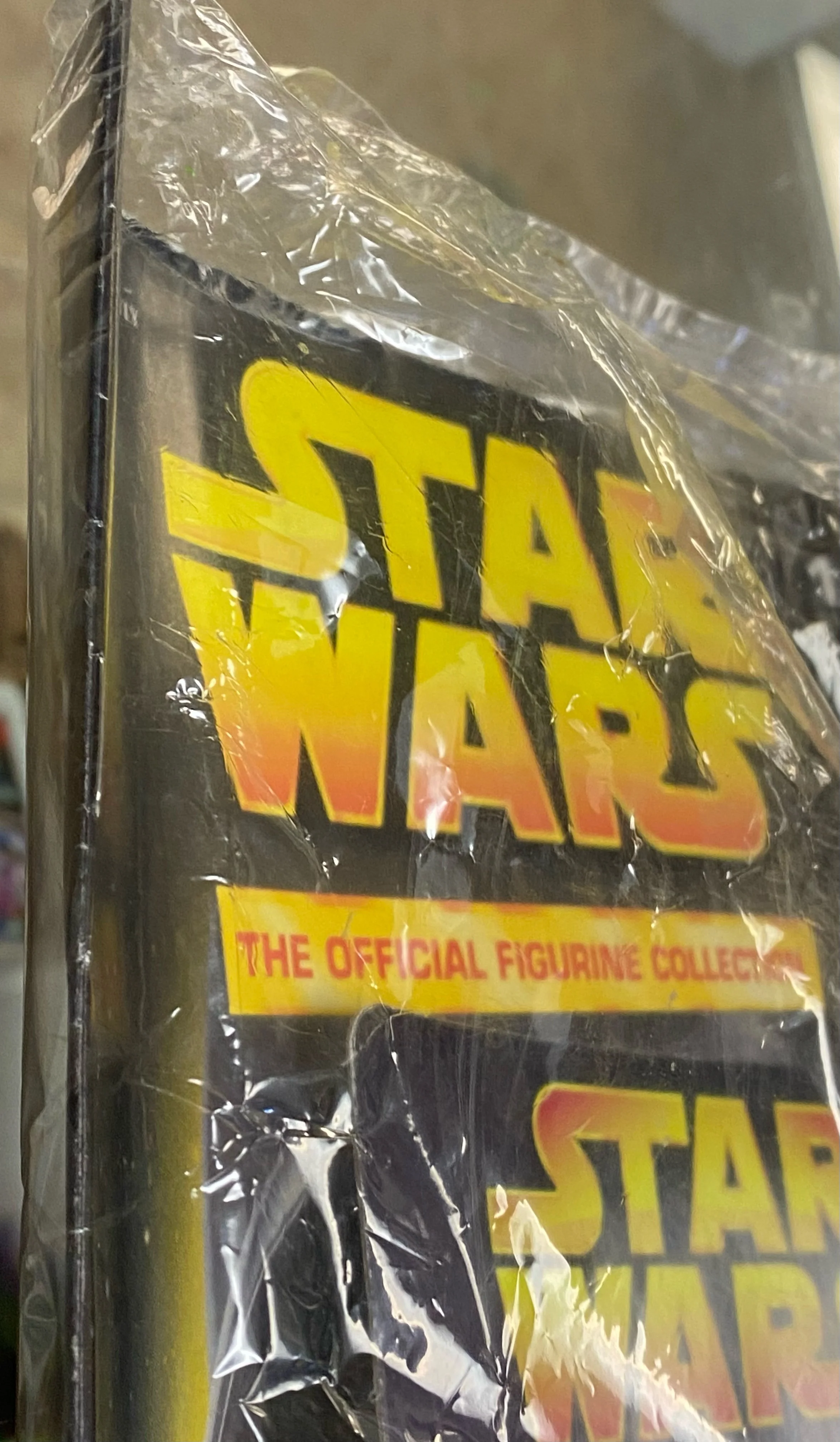 Eaglemoss - Official Star Wars Figure Collection - Darth Vader File & Boxed Figure *DAMAGED* - Image 6