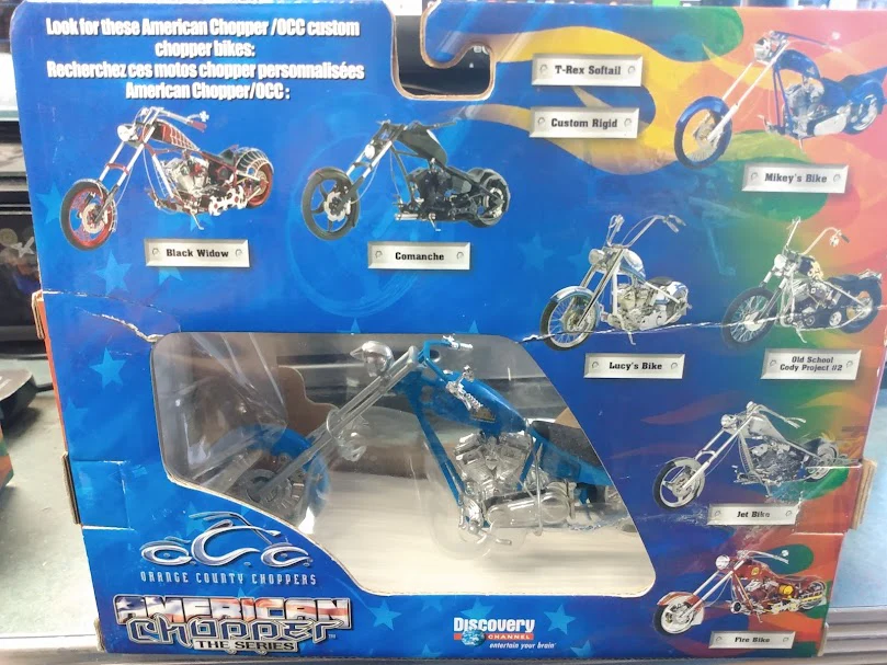 Ertl - Joy Ride - OCC American Chopper Motorcycle Series - Mickey's Bike - Image 4