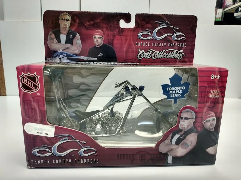 Ertl - NHL - OCC Chopper Motorcycle Series - Toronto Maple Leafs - SUN BLEACHED FRONT AND REAR MAY HAVE LOOSE PIECES