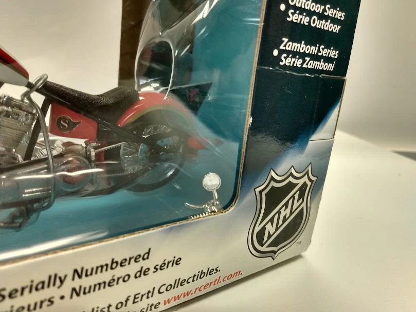 Ertl - NHL - OCC Chopper Motorcycle Series - Ottawa Senators - Image 9