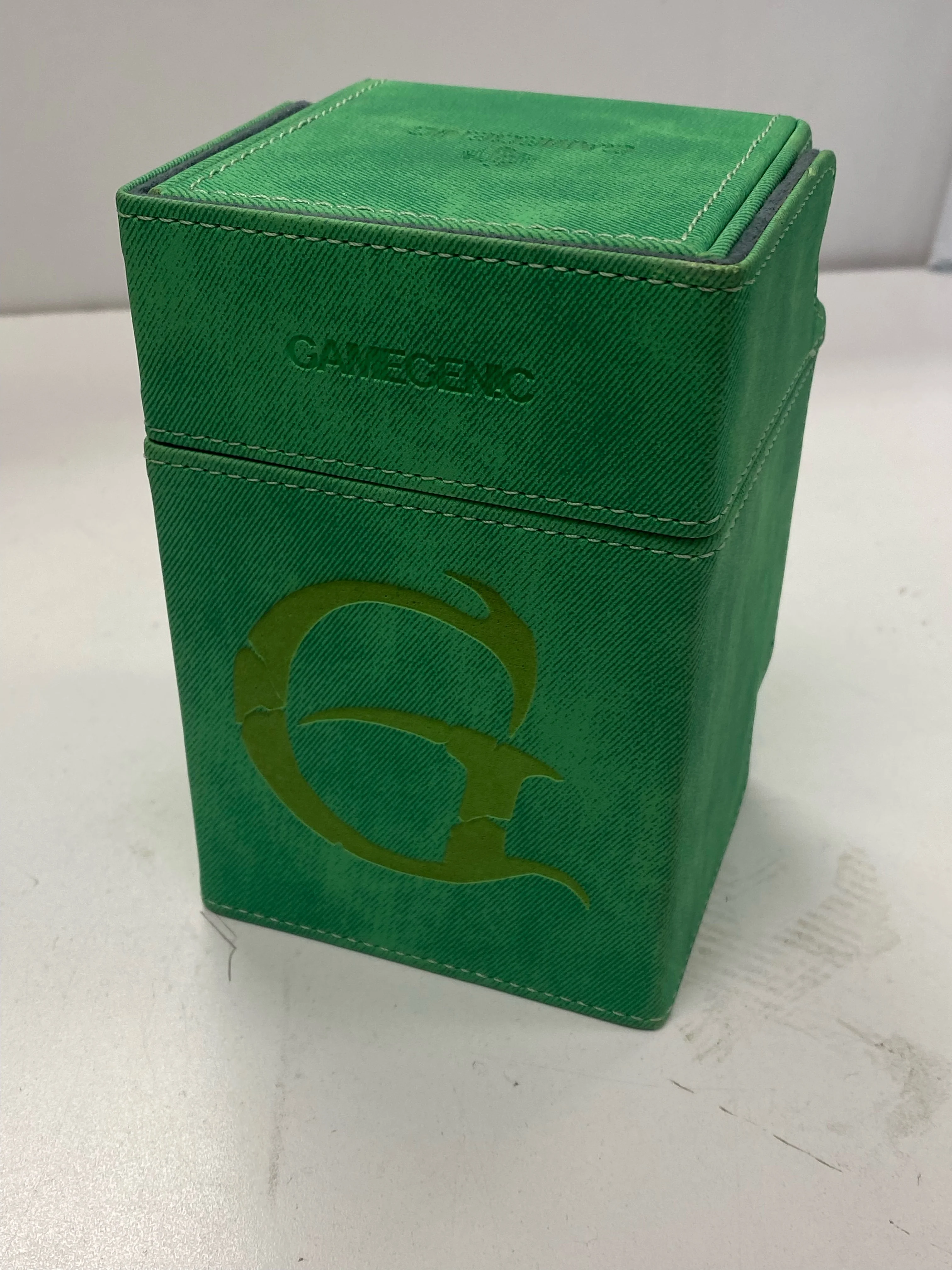 Gamegenic - Watchtower Card Deck Box - Convertible Green - 100+ - Image 2