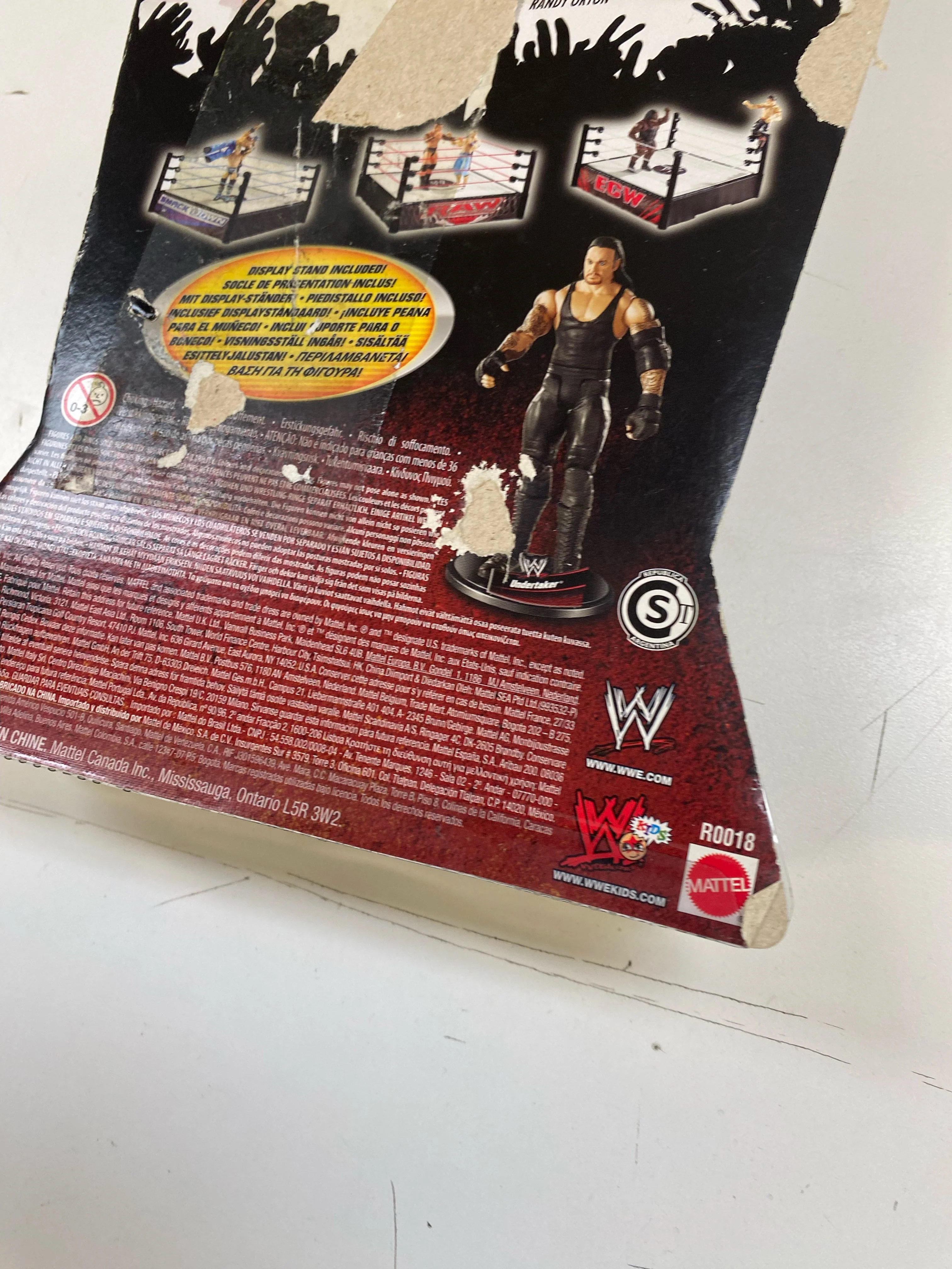 Mattel - 2010 - WWE - Undertaker - Series 3 - 7" Action Figure - R0018 *Damaged Box* - Image 12