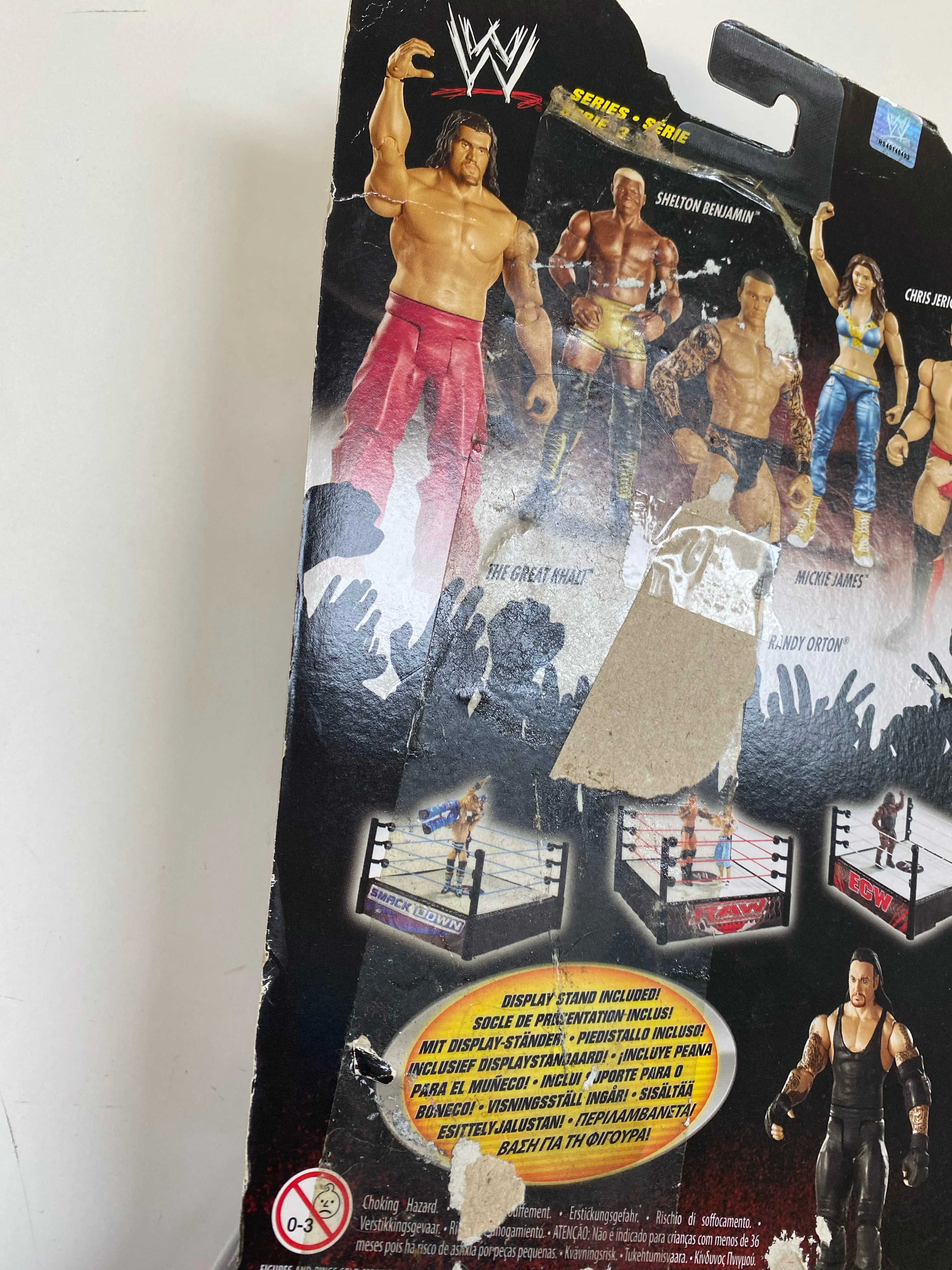 Mattel - 2010 - WWE - Undertaker - Series 3 - 7" Action Figure - R0018 *Damaged Box* - Image 3