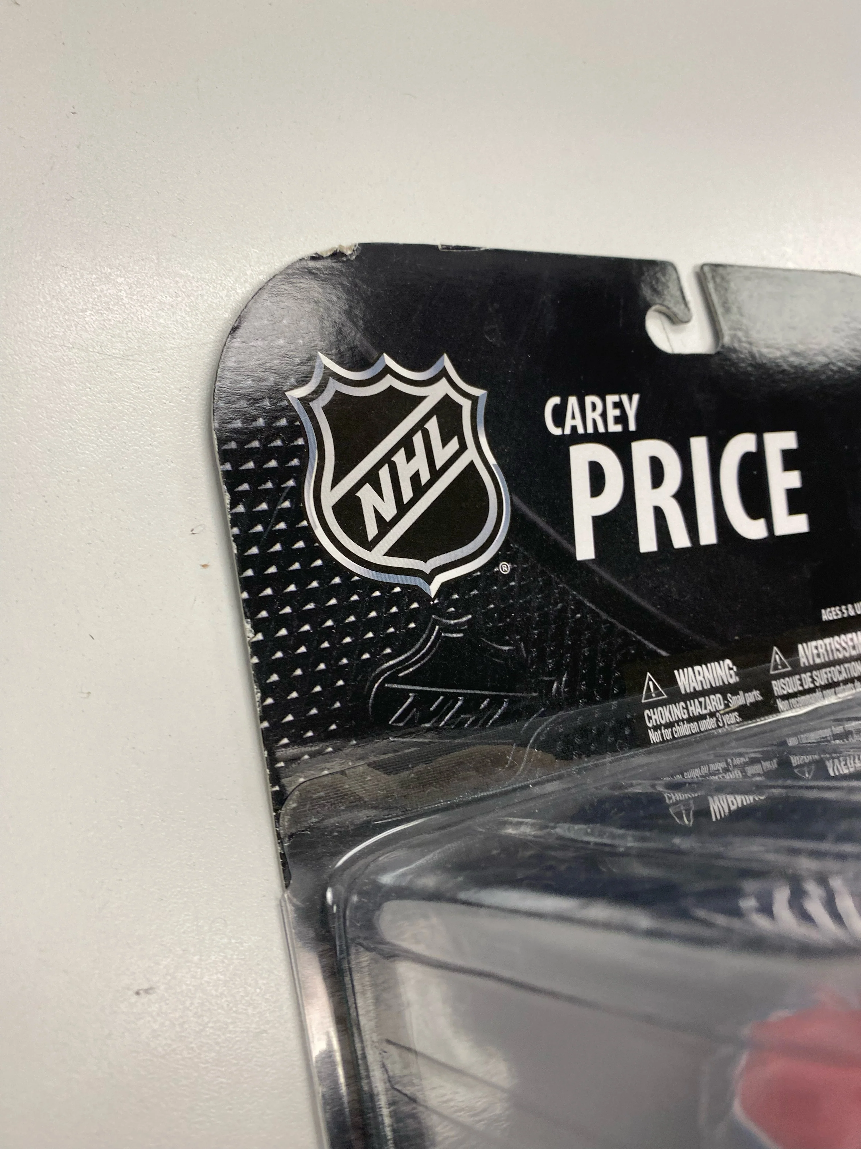 McFarlane Toys - NHL - Montreal Canadiens - Carey Price Figure *DAMAGED BOX* - Image 5