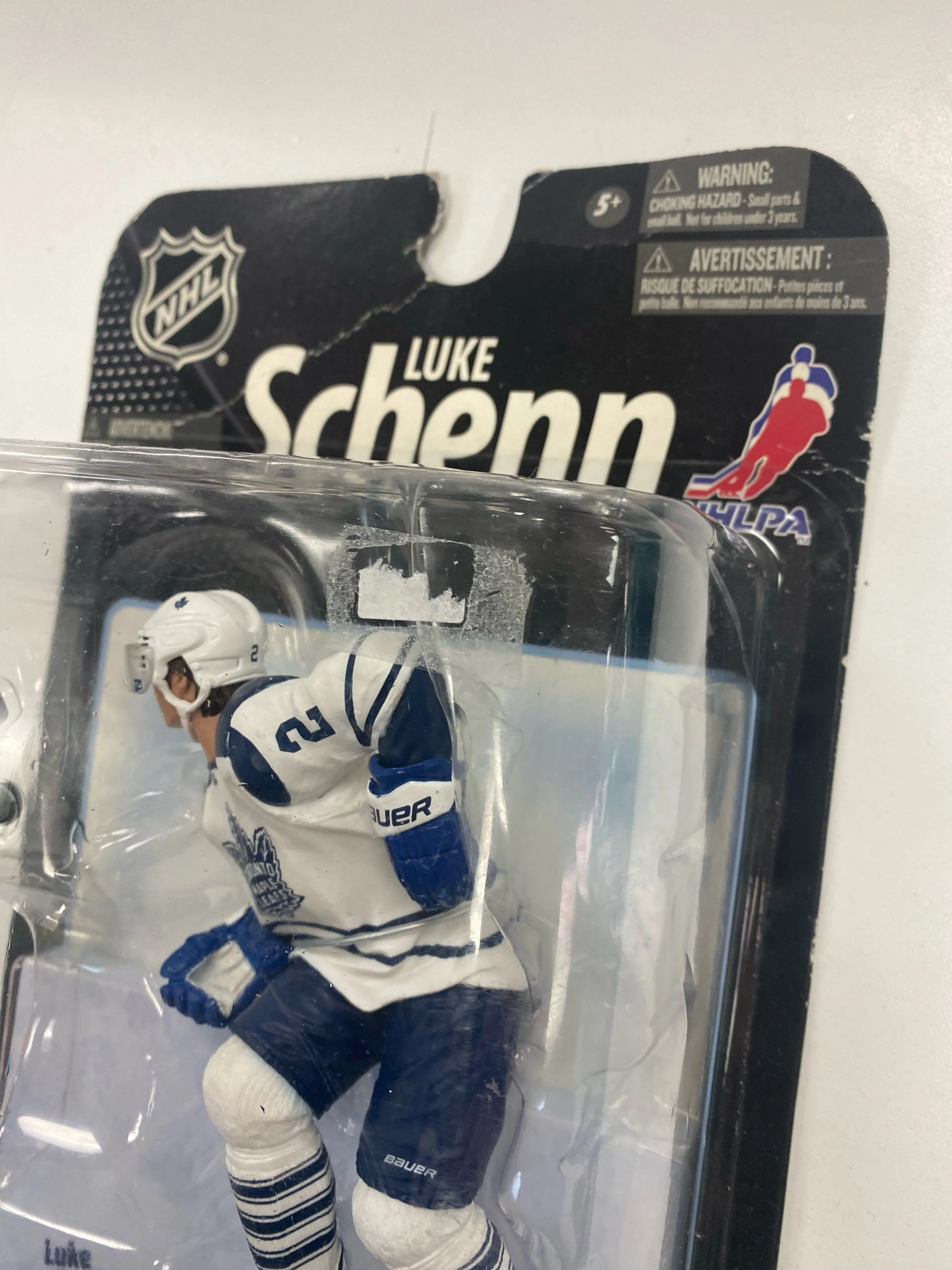 McFarlane Toys - NHL - Toronto Leafs - Luke Shenn Figure - White Jersey Variant *DAMAGED BOX* - Image 5