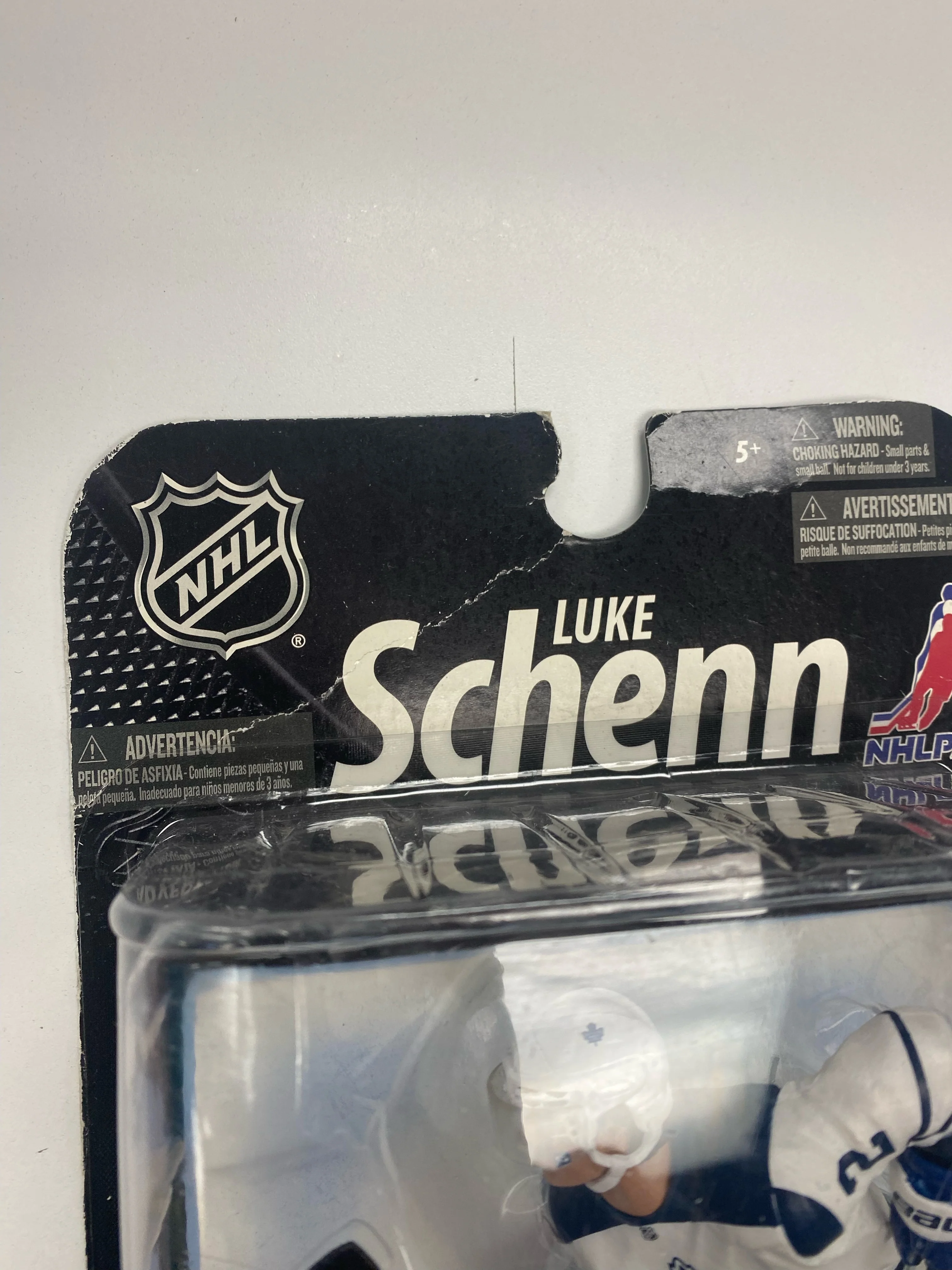 McFarlane Toys - NHL - Toronto Leafs - Luke Shenn Figure - White Jersey Variant *DAMAGED BOX* - Image 6