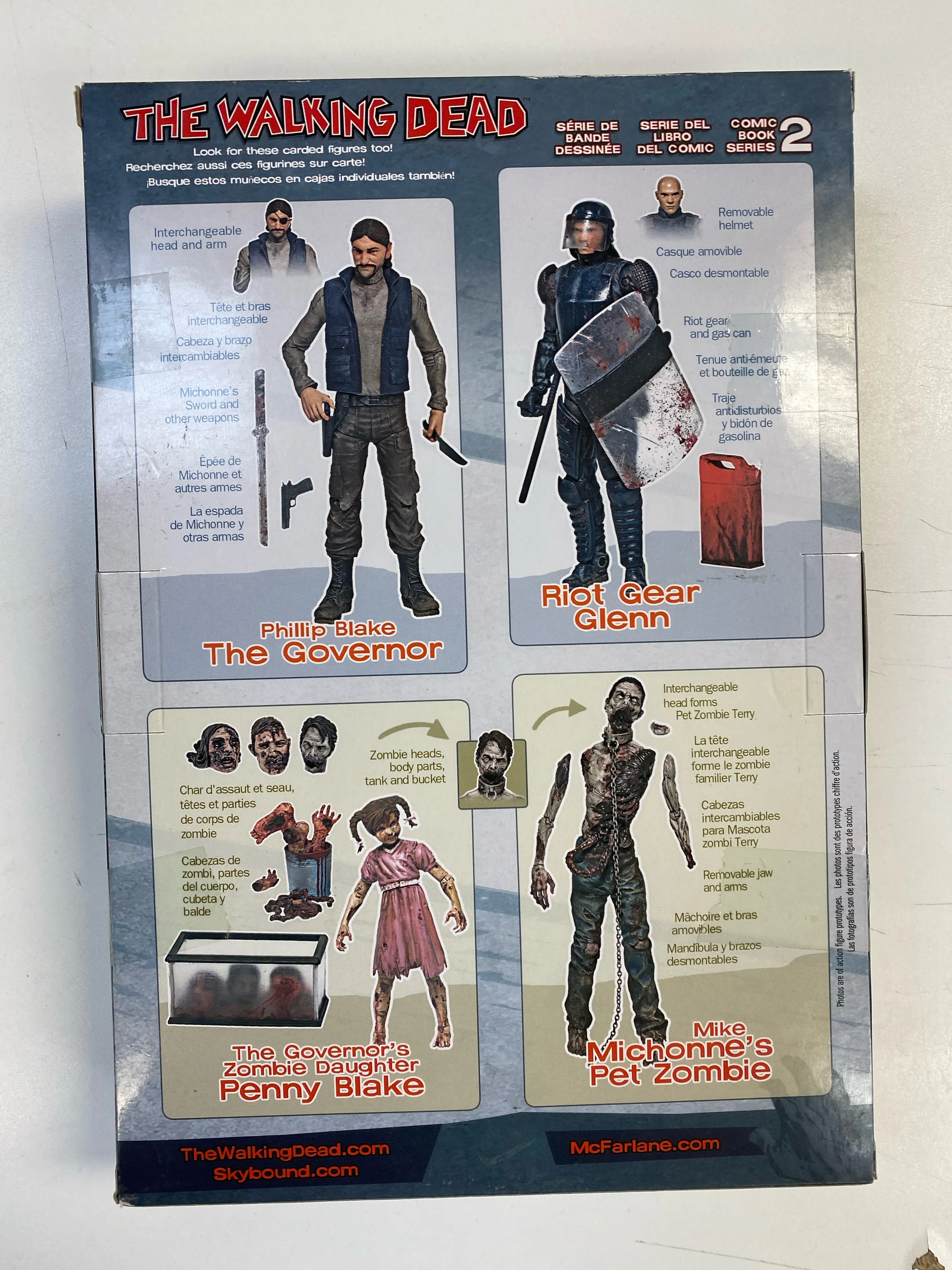 McFarlane Toys - Walking Dead - Bloody Black & White Governor and Daughter Penny Blake - Series 2 Figure Set - PX Previews Exclusive - Image 2