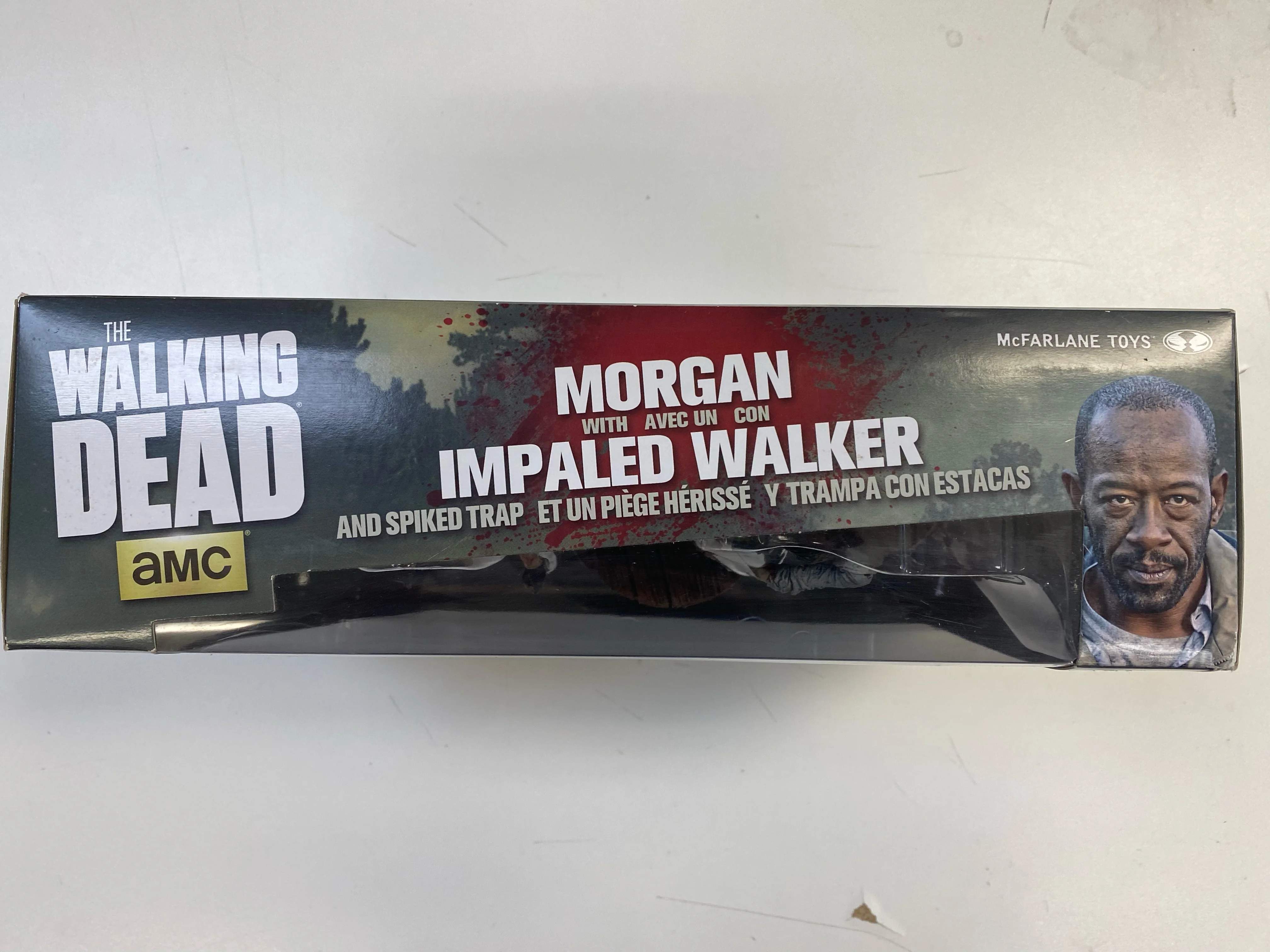 McFarlane Toys - Walking Dead  - Series 8 - Morgan with Impaled Walker - Action Figure *DAMAGED BOX* - Image 5