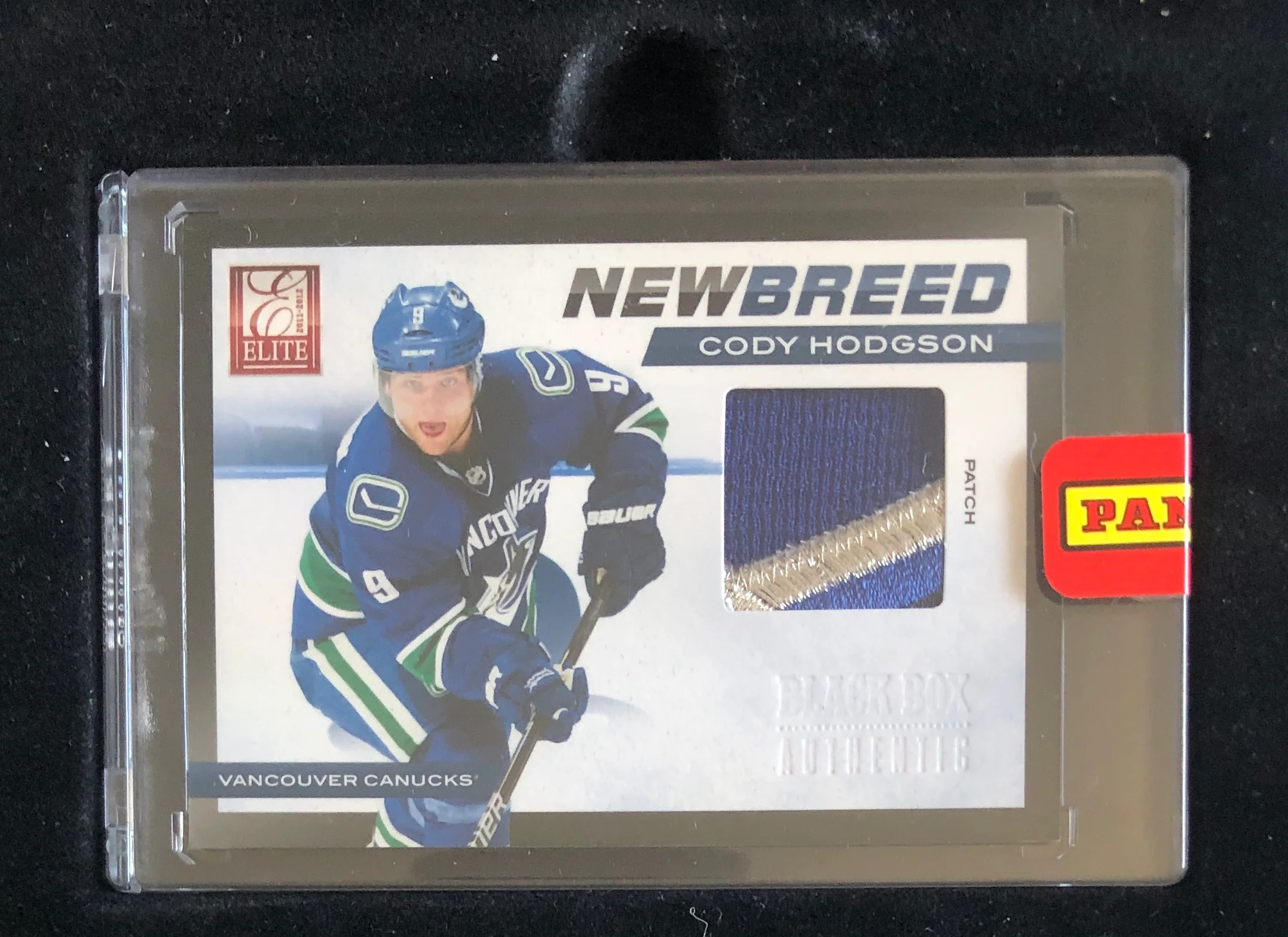 Panini - 2011-12 - Hockey - Elite New Breed Black Box - Cody Hodgson Patch Card - 1/1 Canucks - Image 3