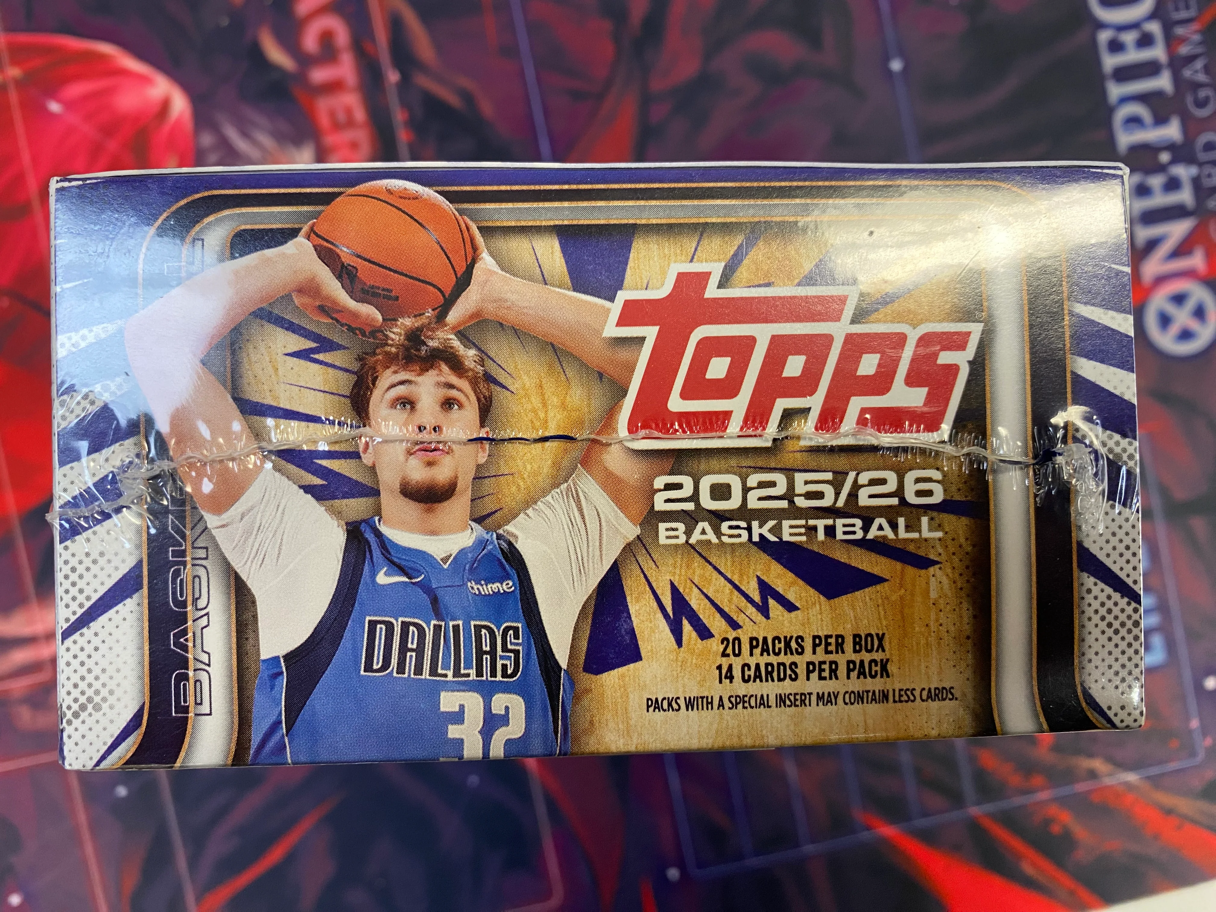 Topps - 2025-26 - Basketball - Flagship - Retail Box - Image 3