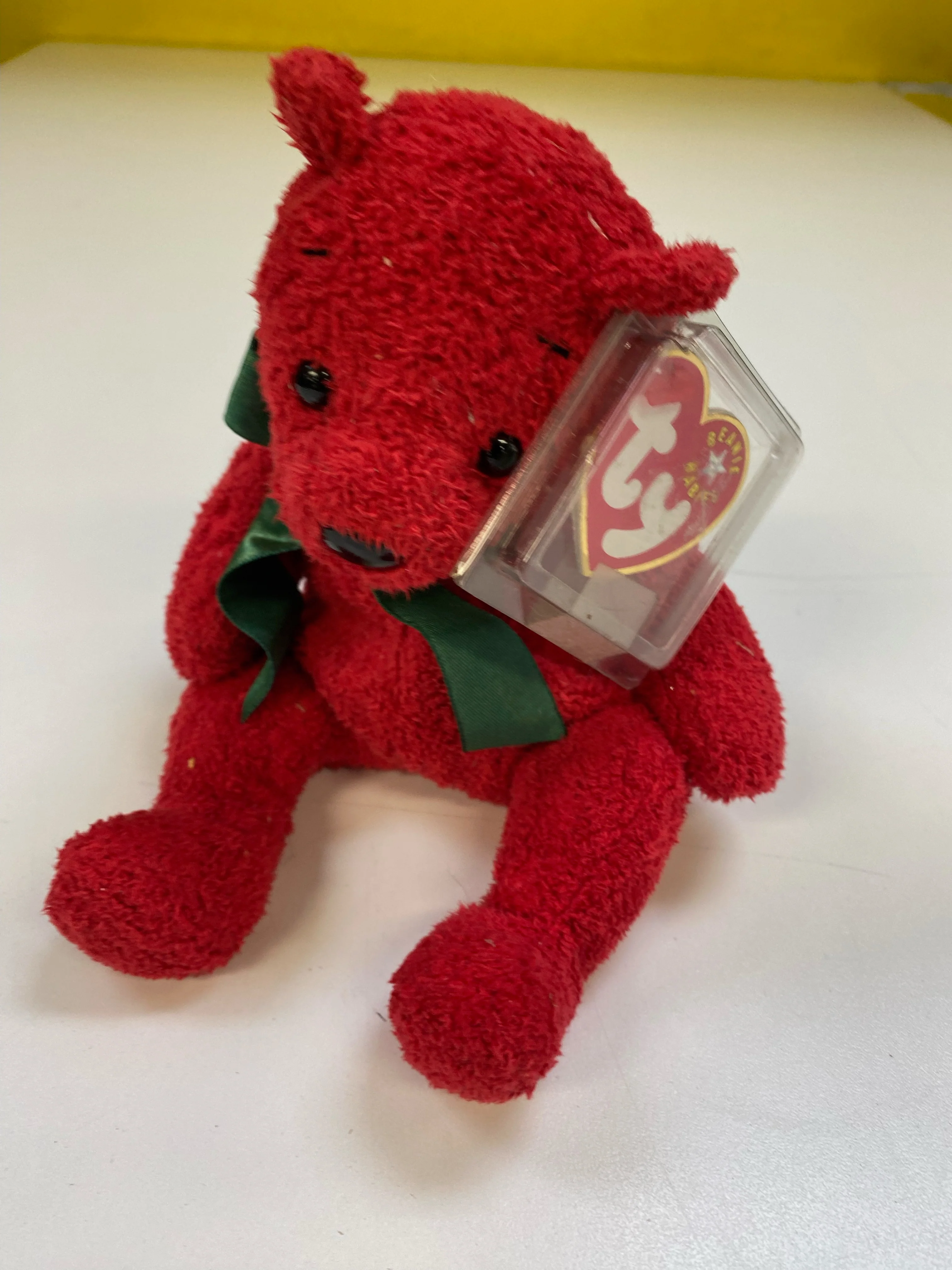 TY Beanie Babies - Mistletoe the Bear - Image 2