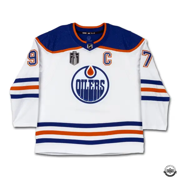 Upper Deck Authenticated - Connor McDavid Autographed 2023-24 Edmonton Oilers Stanley Cup Final Patch White Authentic Adidas Jersey - Image 3